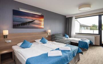 Фото номера Семейный номер Отель WIND Hotel г. Гжибово 5
